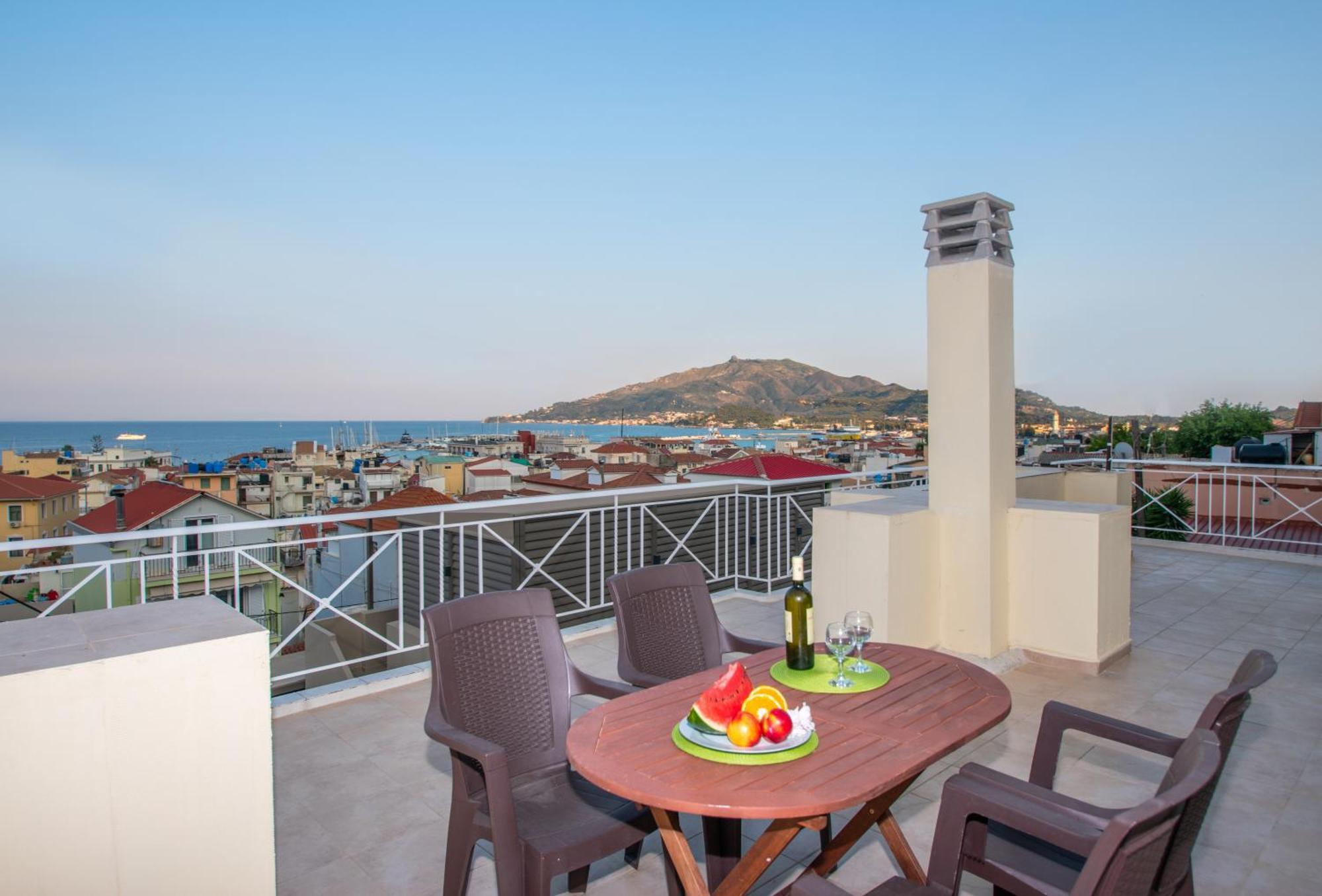 Appartamento Coconut Tree House With Port View Città di Zante Esterno foto