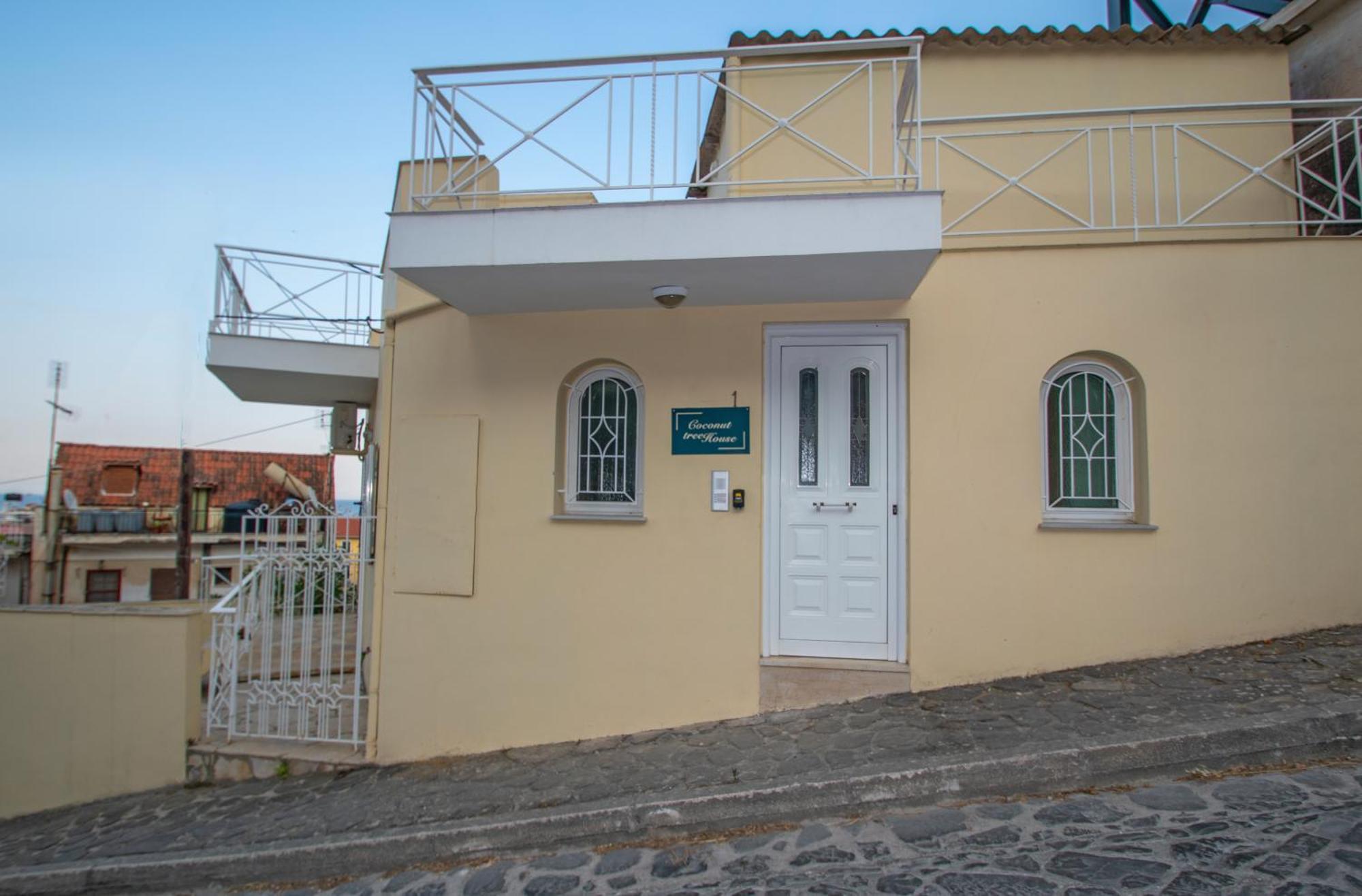 Appartamento Coconut Tree House With Port View Città di Zante Esterno foto