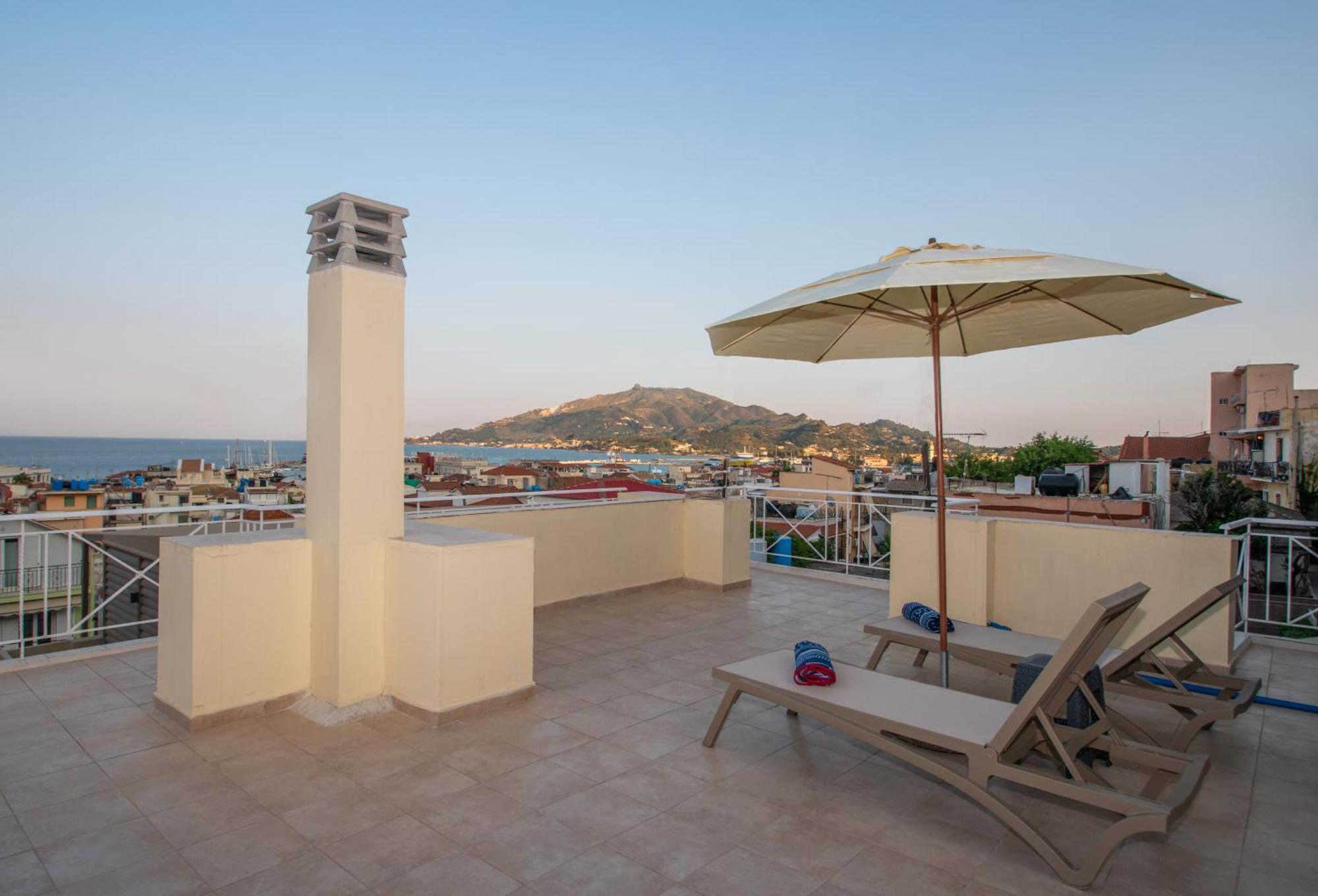 Appartamento Coconut Tree House With Port View Città di Zante Esterno foto
